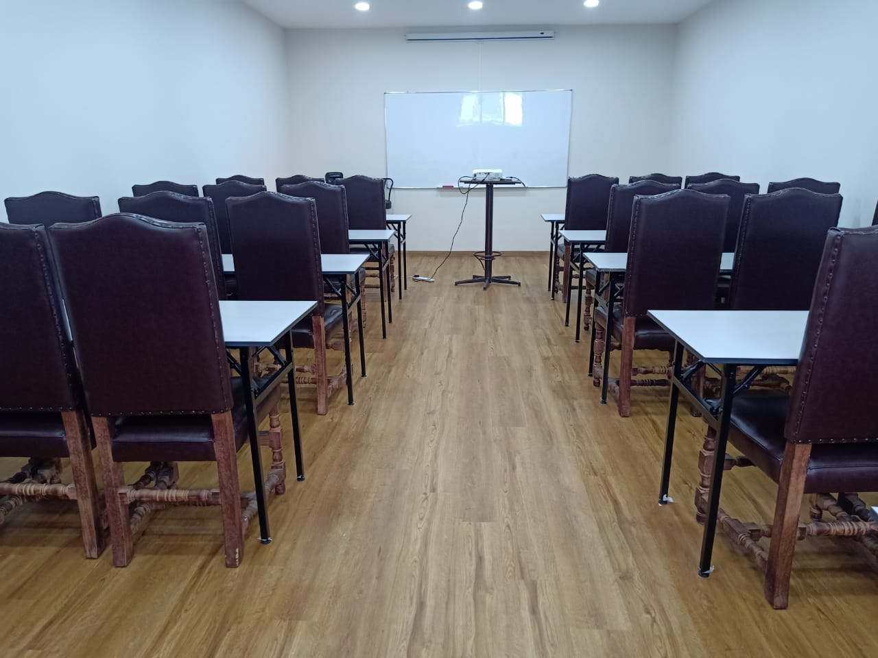 Johor Bahru Meeting Room for Rent, Conference Room, Training / Function Room & Seminar Room in Skudai (JB)